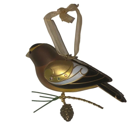 HALLMARK KEEPSAKE “Evening Grosbeck” ‘21 Beauty of Birds Christmas Xmas Ornament - Picture 2 of 5